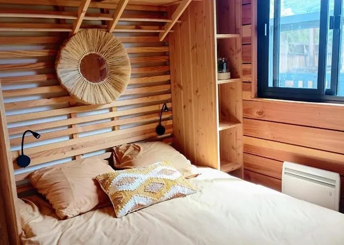 Сasa de vacaciones Bucolique Avec Wifi, Animaux Admis, Parking - Fr-1-653-287